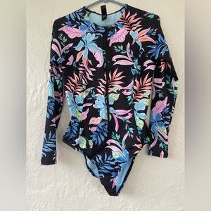 Hurley Women's L Black Floral L/S  One Piece Swimsuit Surf Rash Guard Front Zip